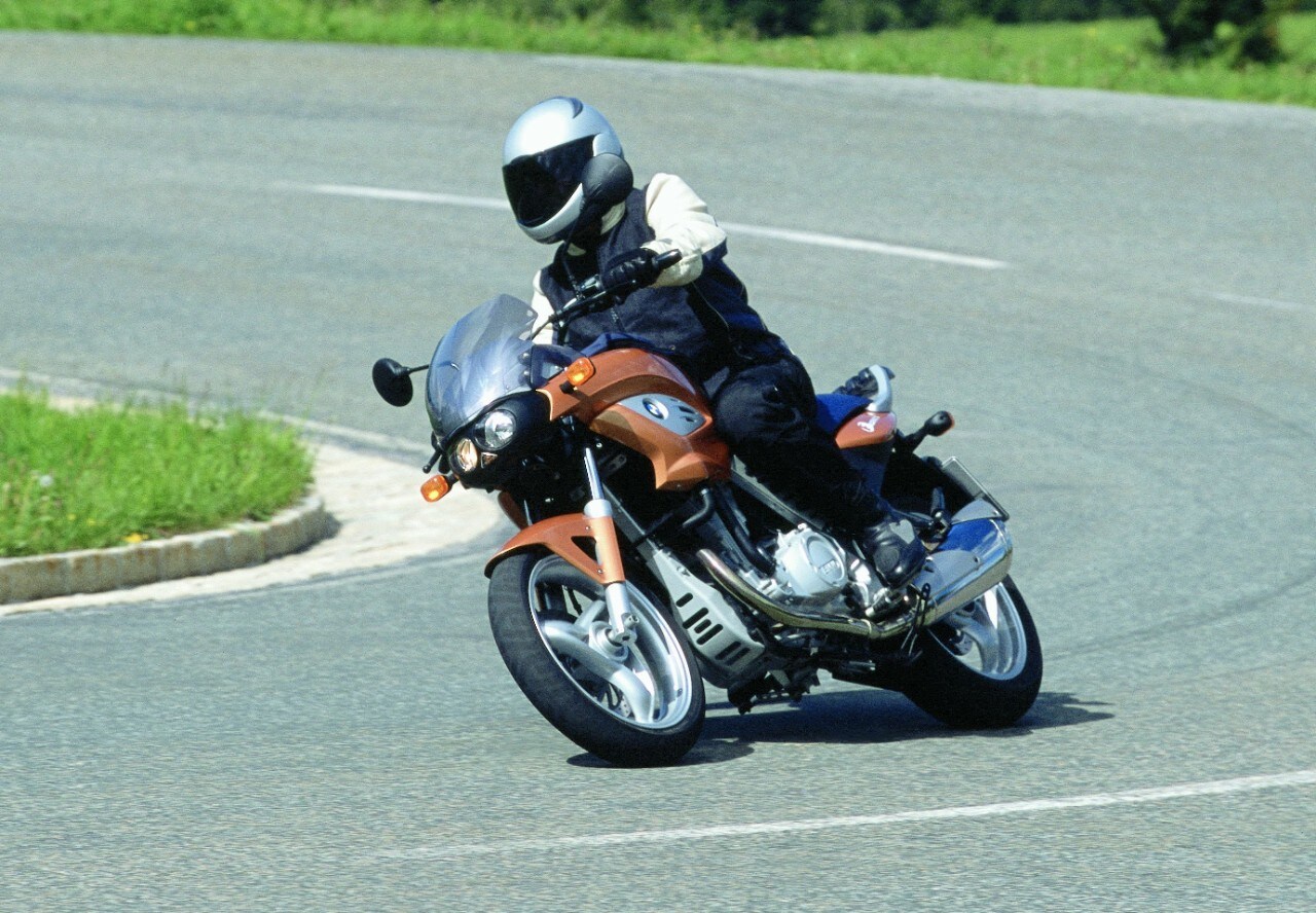 Il vizietto di Matteo Messina Denaro? La BMW C650